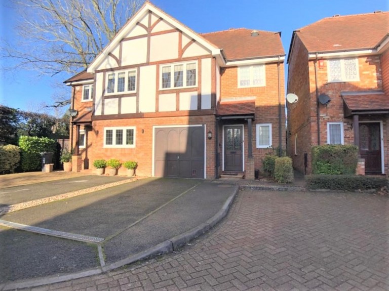 Somerford Place, Beaconsfield, HP9